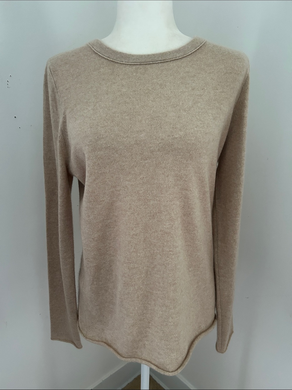 J. Crew Beige Crewneck Cashmere Sweater sz L